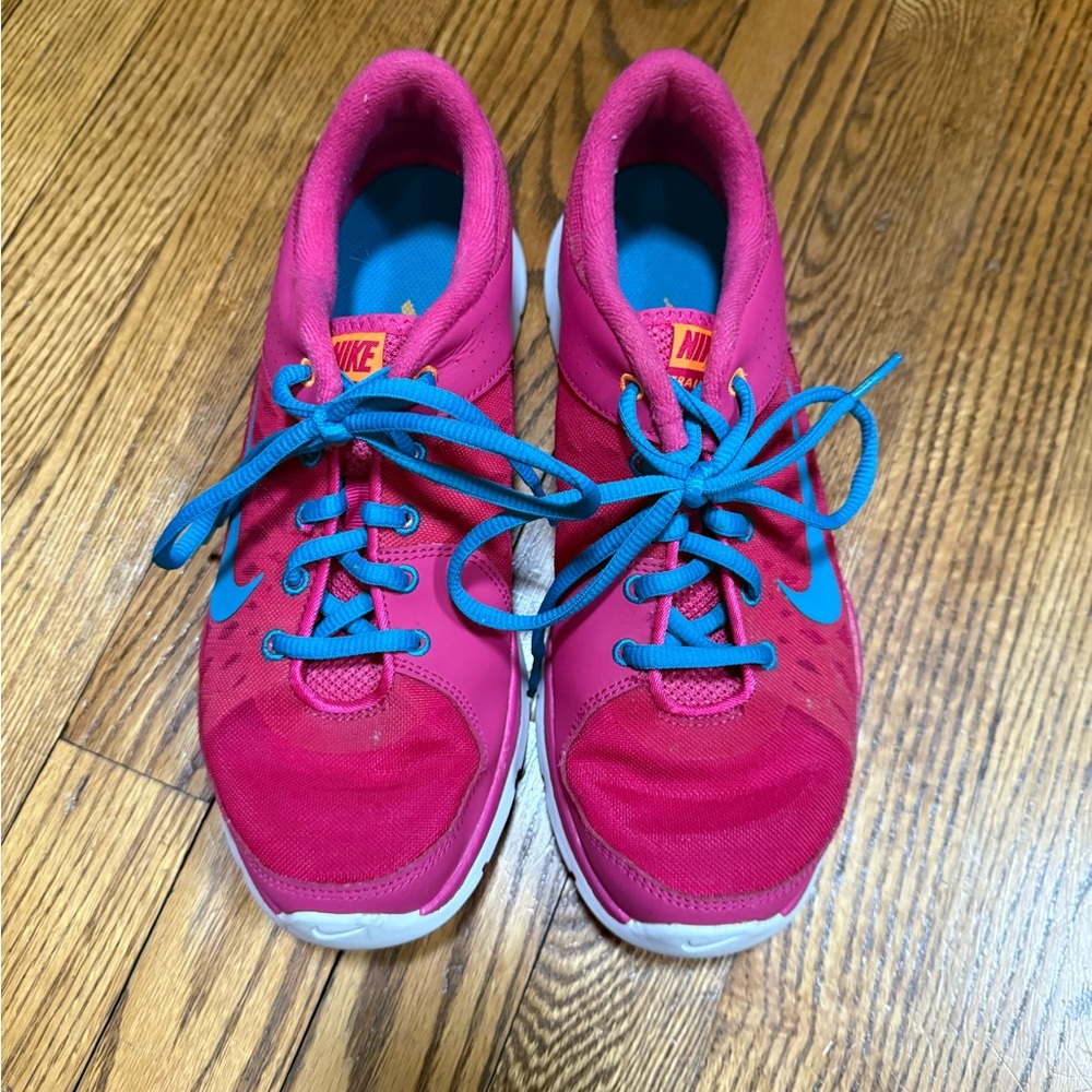 Nike Women's Pink and Blue Sneakers